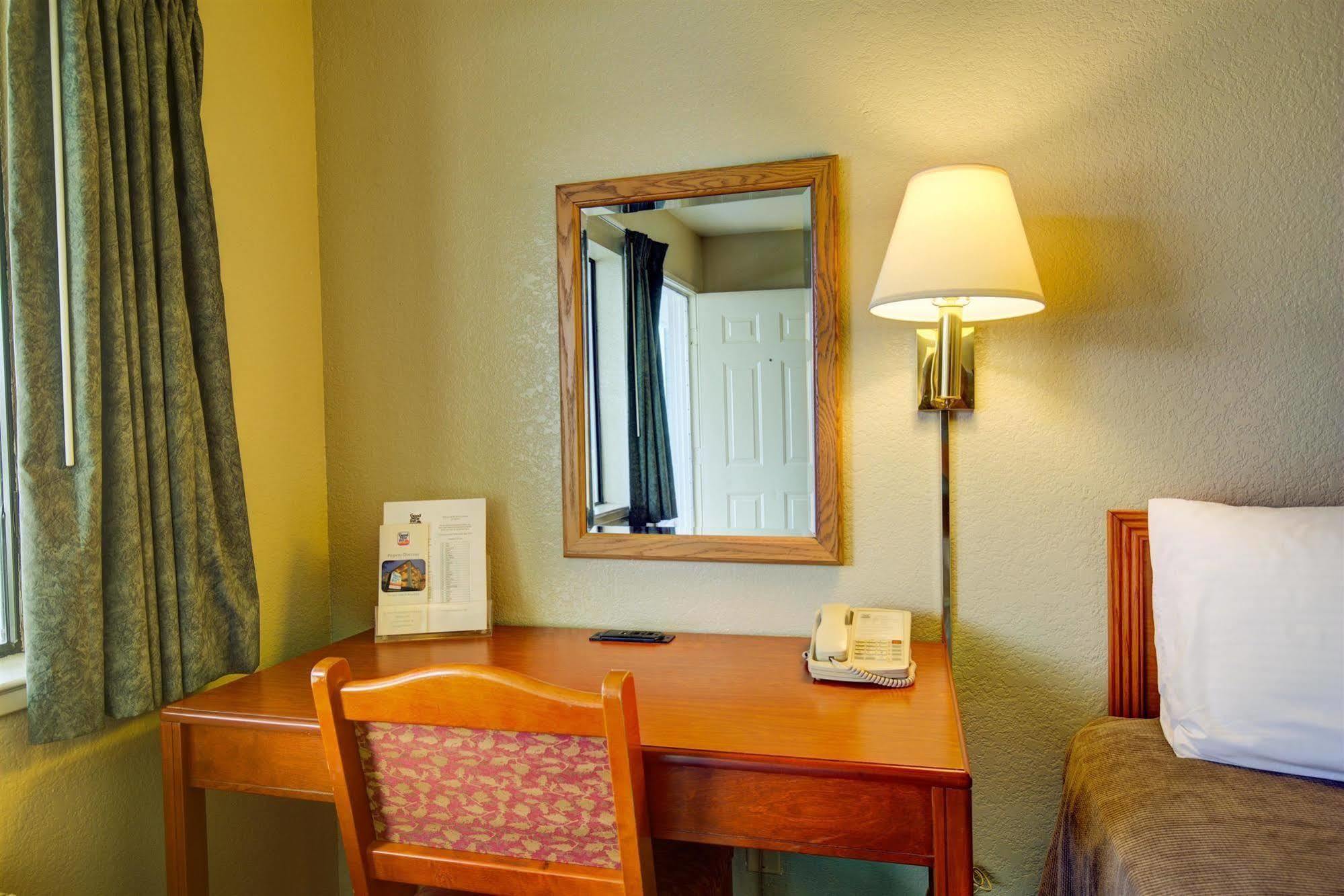 Good Nite Inn Salinas Esterno foto