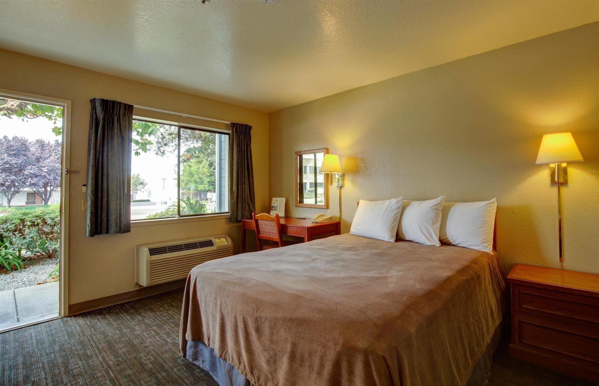 Good Nite Inn Salinas Esterno foto